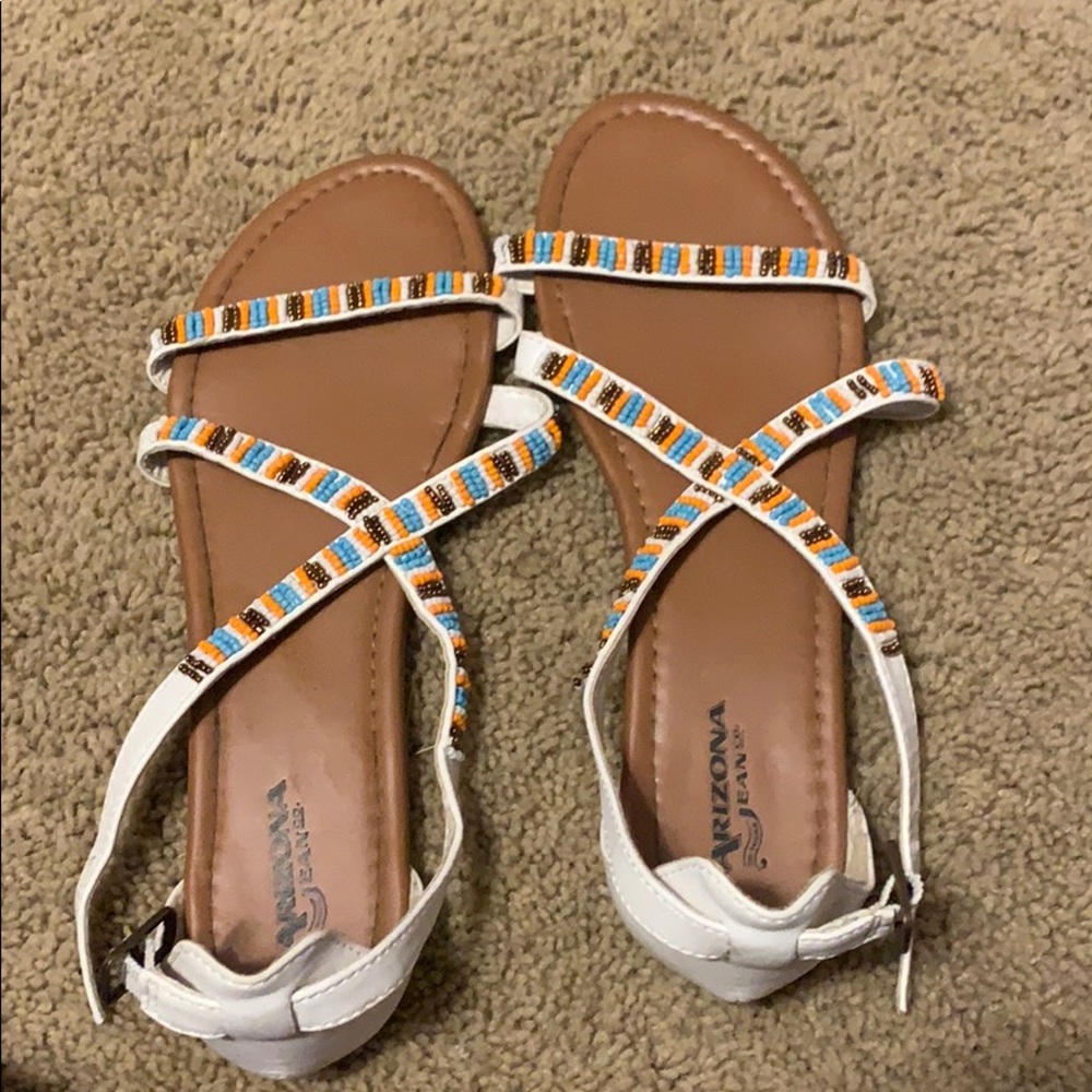 Super cute strappy sandals